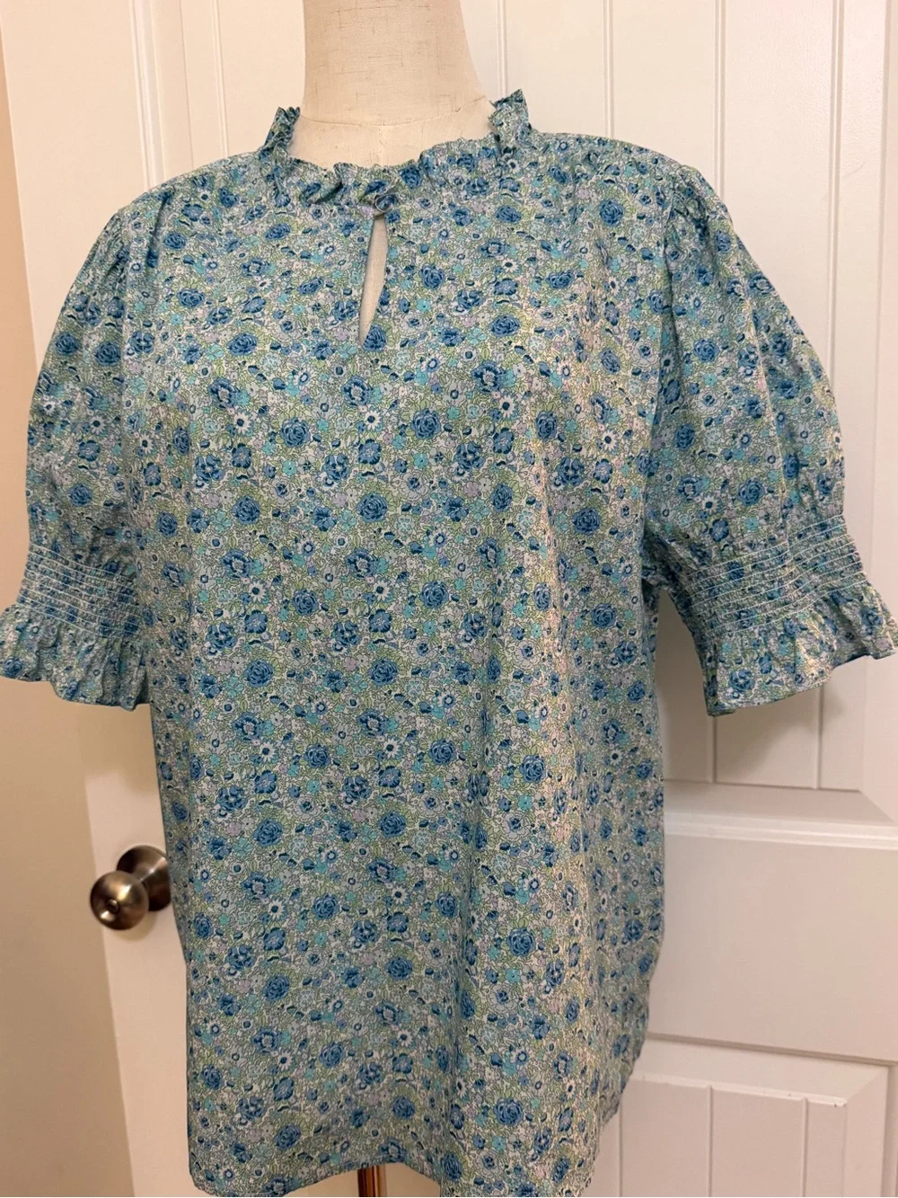 J. Crew Made with Liberty Fabric Blue Floral Smocked Sleeve Blouse Sz XXL